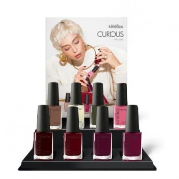 Expositor CURIOUS Solargel Colección Fall 2025 Kinetics