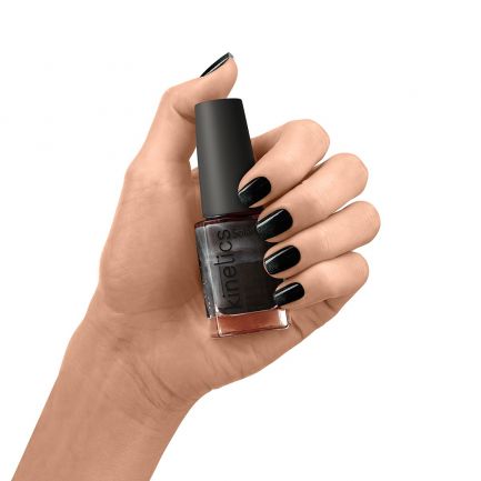 634 solargel hand 1 Esmalte de uñas SolarGel KNP635 Kinetics - Imagen 2